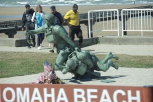 Omaha Beach Soldiers Monument